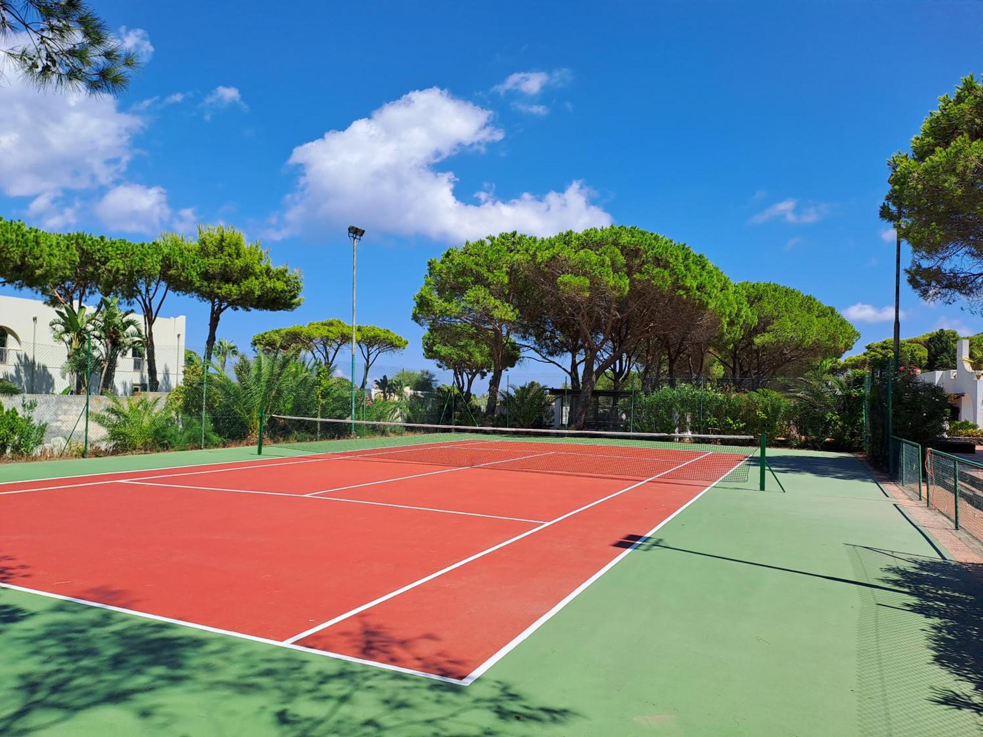 Saracina Hotel 3*